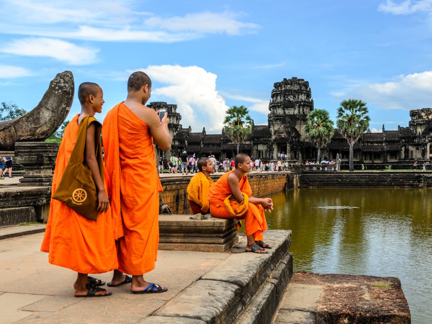 Mönche in Angkor Wat