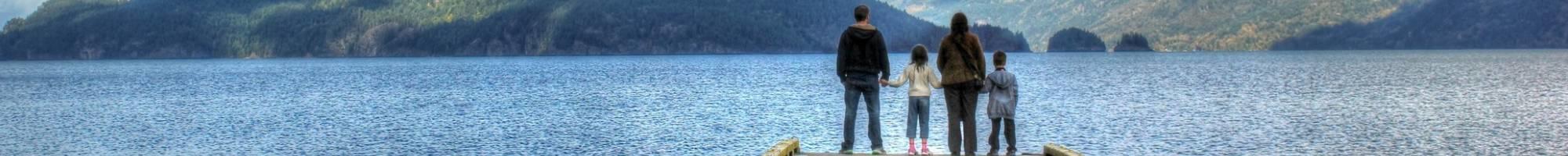 Familienreisen - Blick vom Steg der Unterkunft (Panorama)